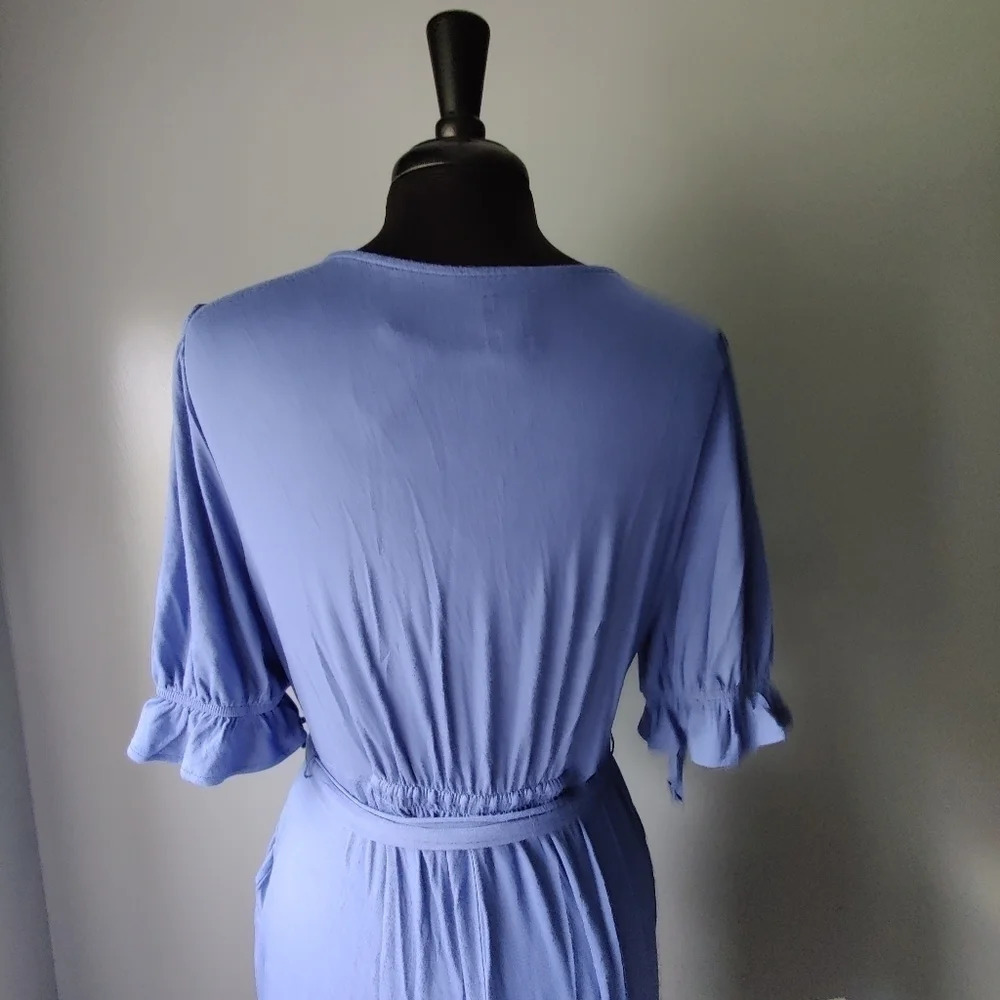 *NWT* Gap Button Front Jumpsuit NWT - image 4